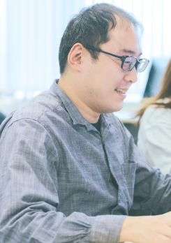 採用情報_人物4